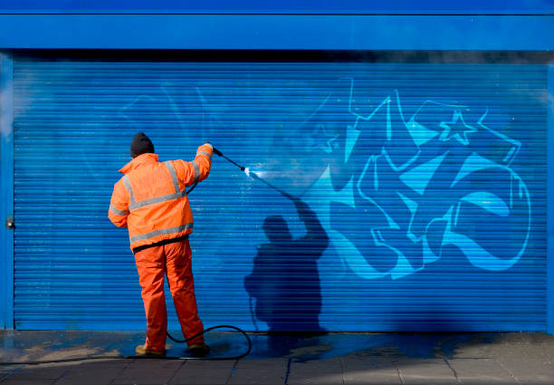 Best Commercial Pressure Washing  in Cienegas Terrace, TX